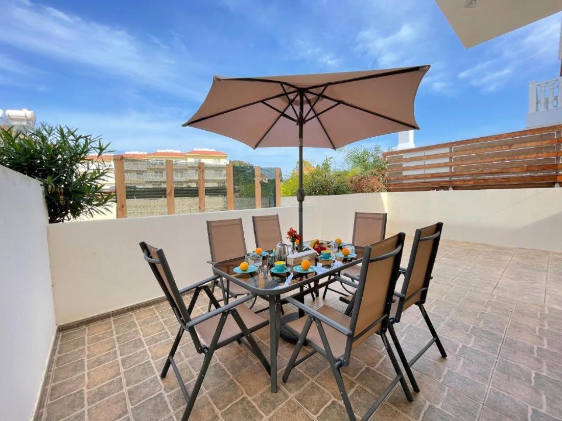 Vilă Rugiada With Pool And Sea View Located On The Front Of Nissi Beach